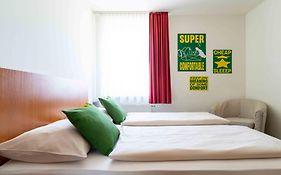 SLEEEP Hotel Sattledt